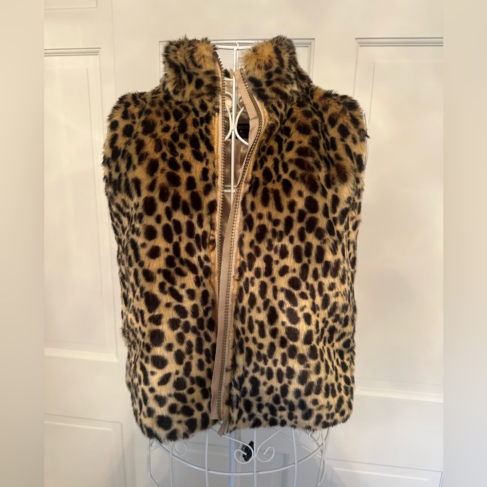 J. Crew girls faux fur leopard vest size M EUC